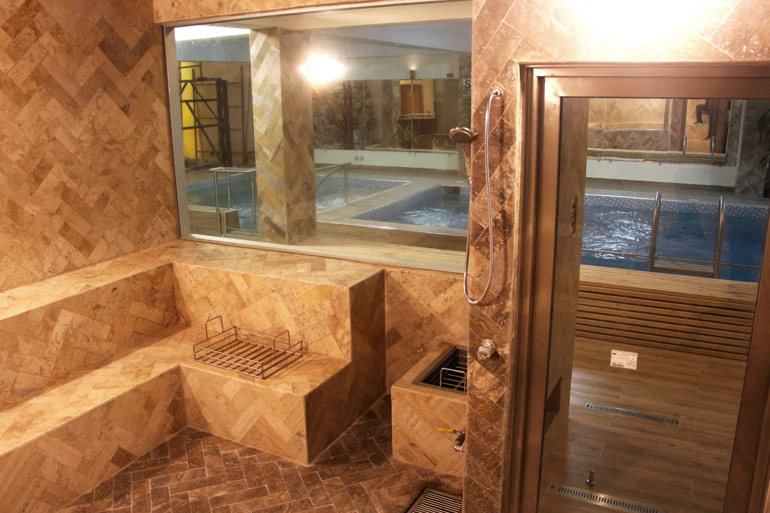 Cámara de vapor – Oasis Spa Wellness Gym Sauna